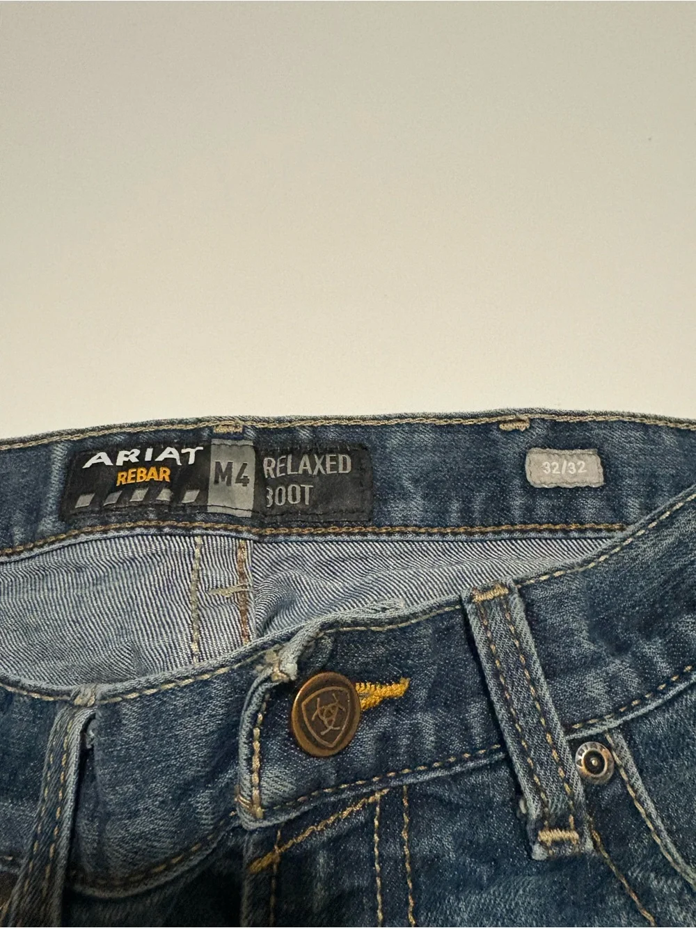 Ariat Rebar M4 Relaxed Boot Cut Jeans Men’s 32x32 Distressed Workwear